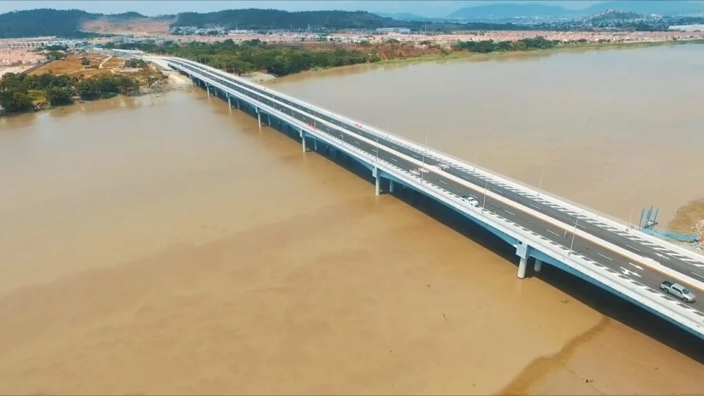 Inauguracao da Ponte Daule-Guayaquil no Equador